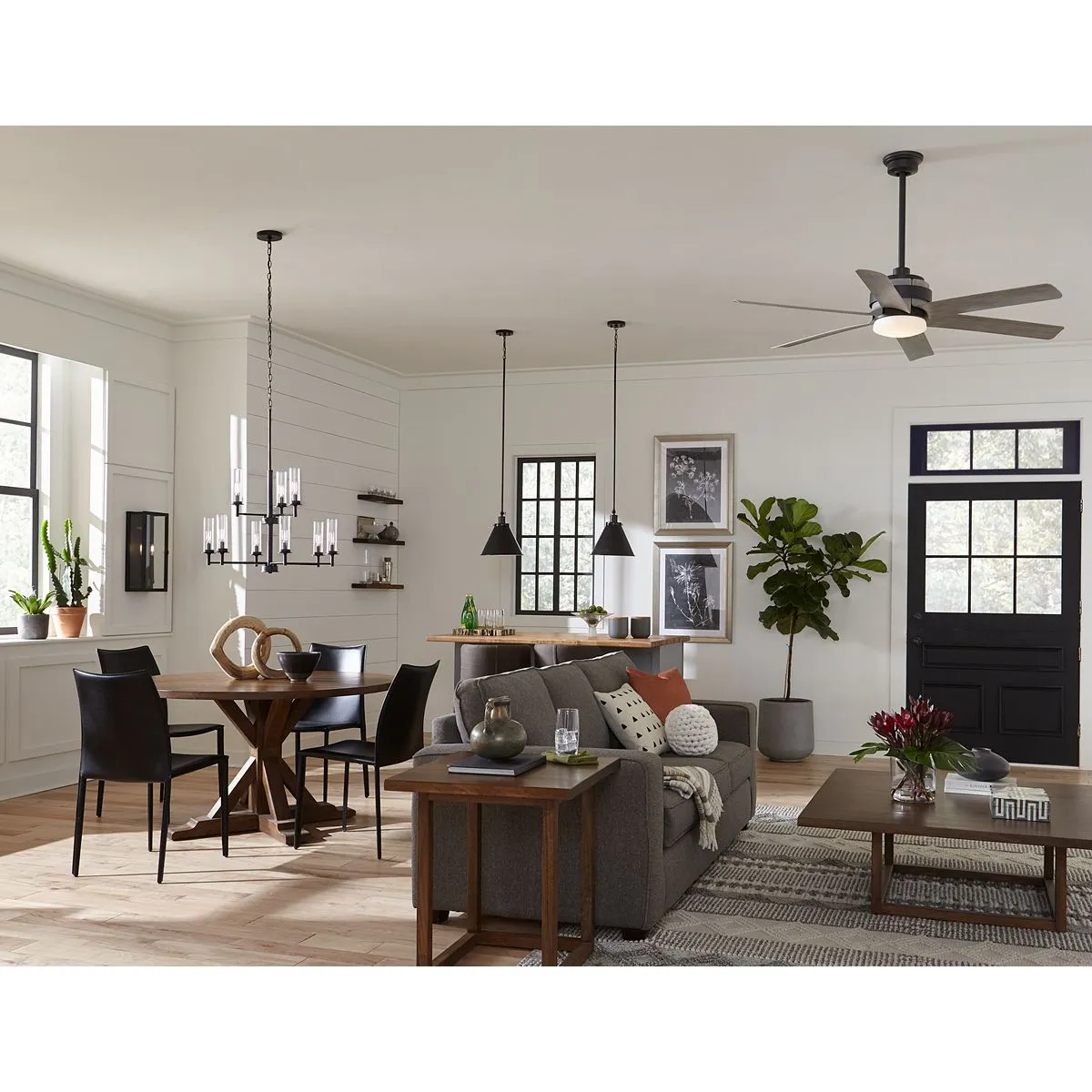 Kellwyn Collection Nine-Light Clear Glass Chandelier Light