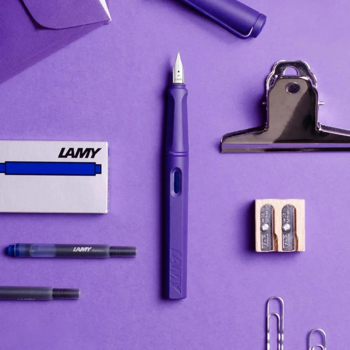 LAMY Safari Fountain Pen violet