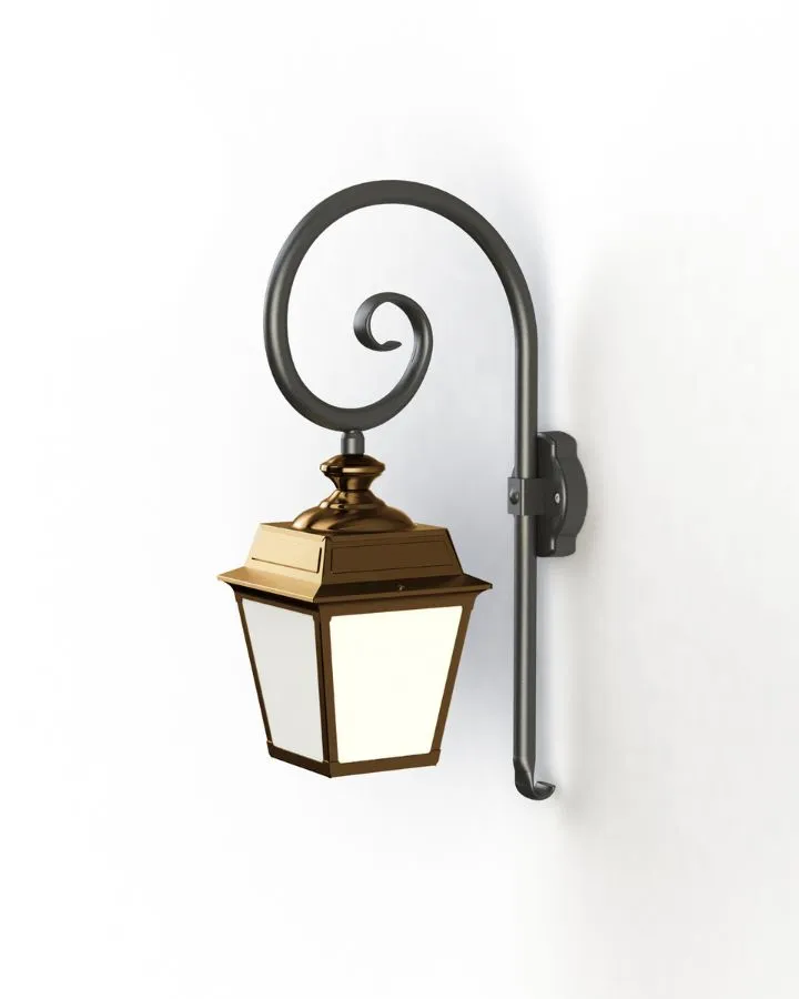 Traditional Ornamental Wall Lantern