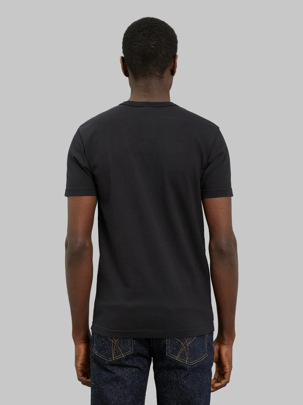 UES Ramayana Crew-Neck Pocket T-Shirt Black