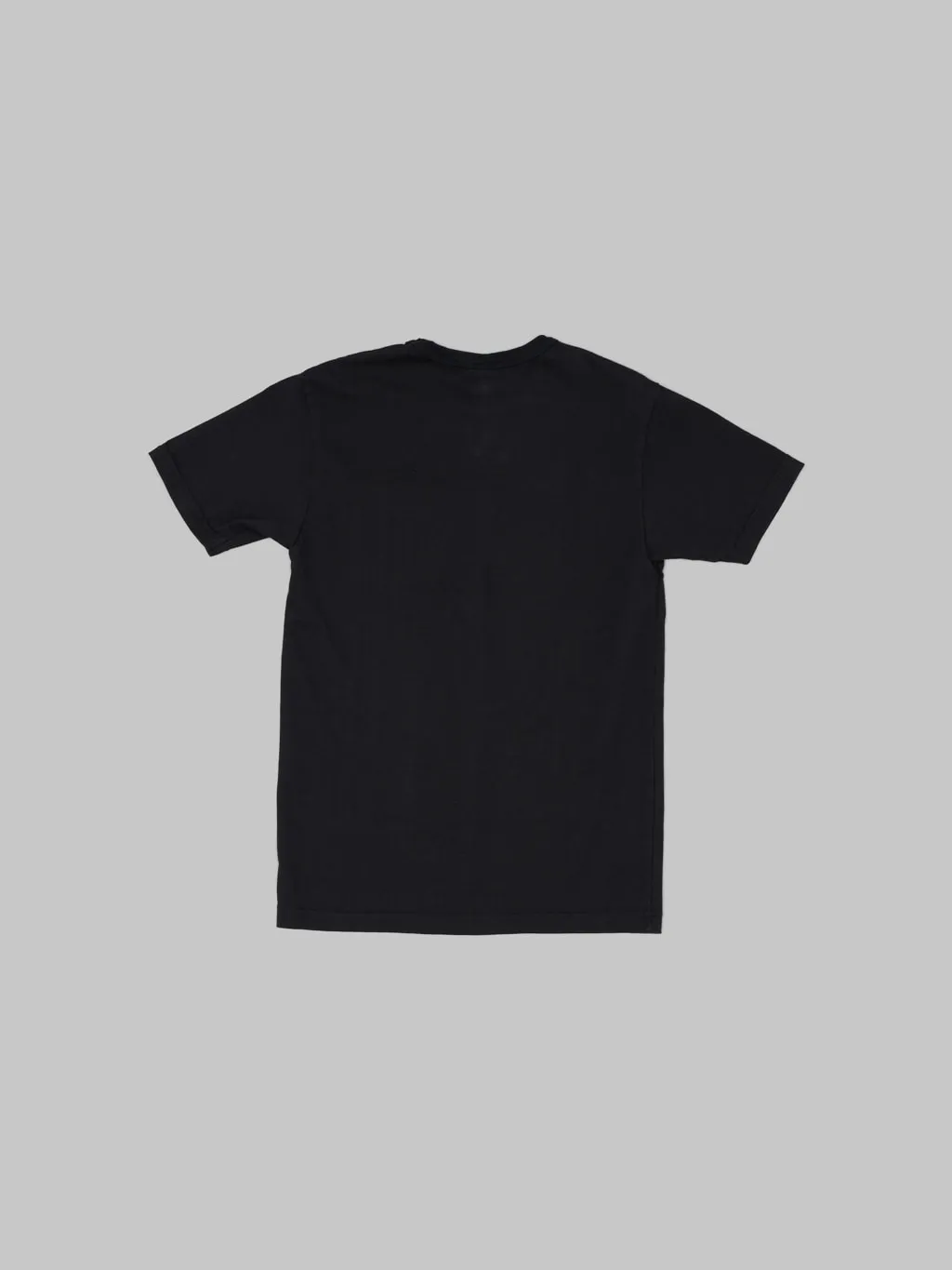 UES Ramayana Crew-Neck Pocket T-Shirt Black