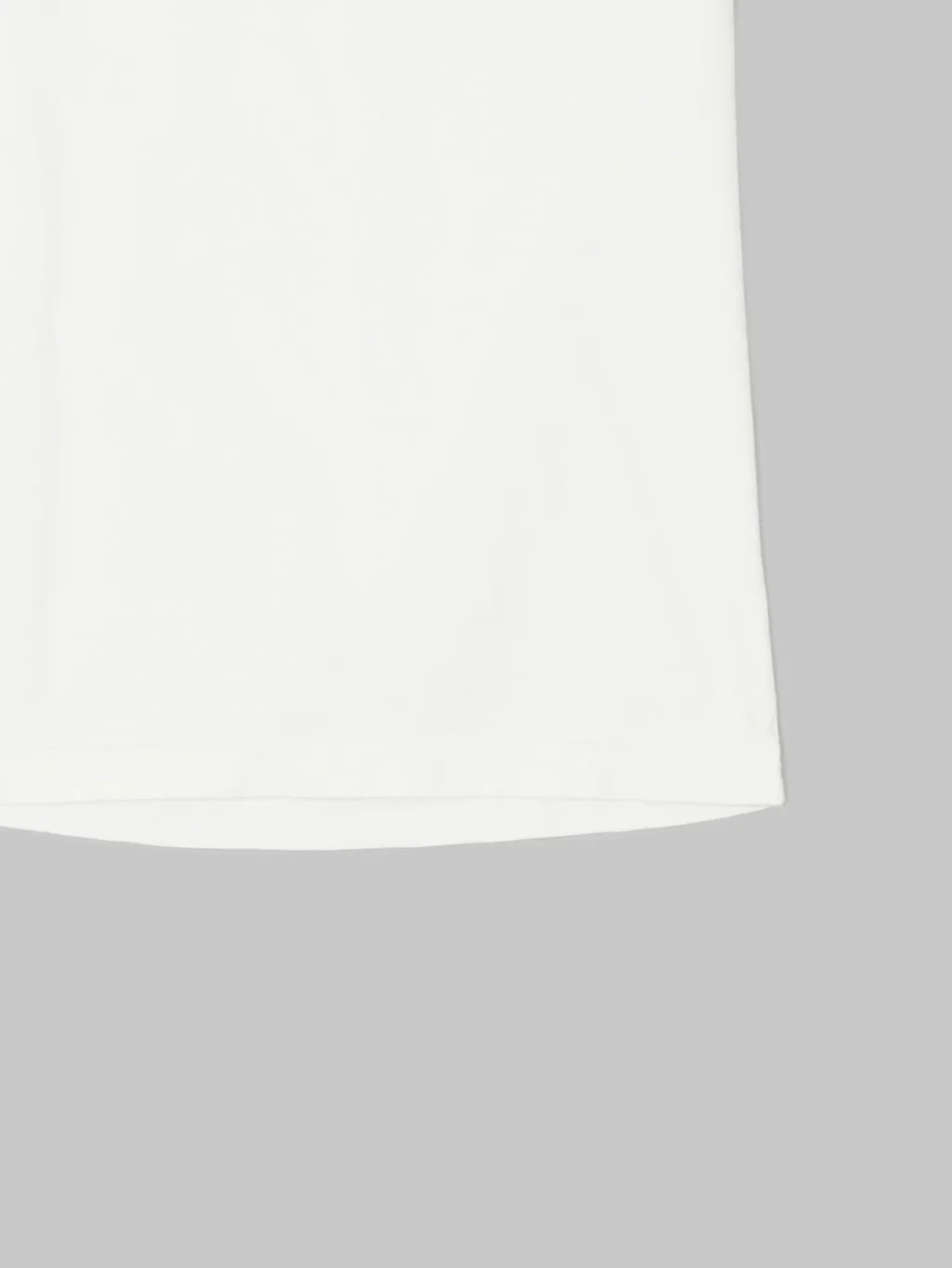 UES Ramayana Crew-Neck Pocket T-Shirt White